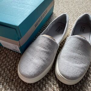 Women’s Toms Shoes size 10